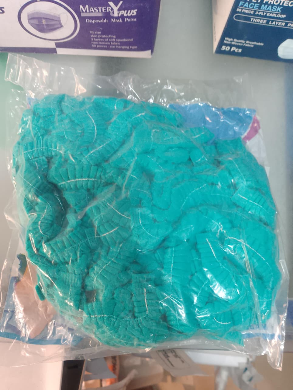 Disposable Surgical Cap – Breathable Non-Woven Fabric | Elastic Comfort Fit | Lightweight Hygienic Design for Medical & Professional Use